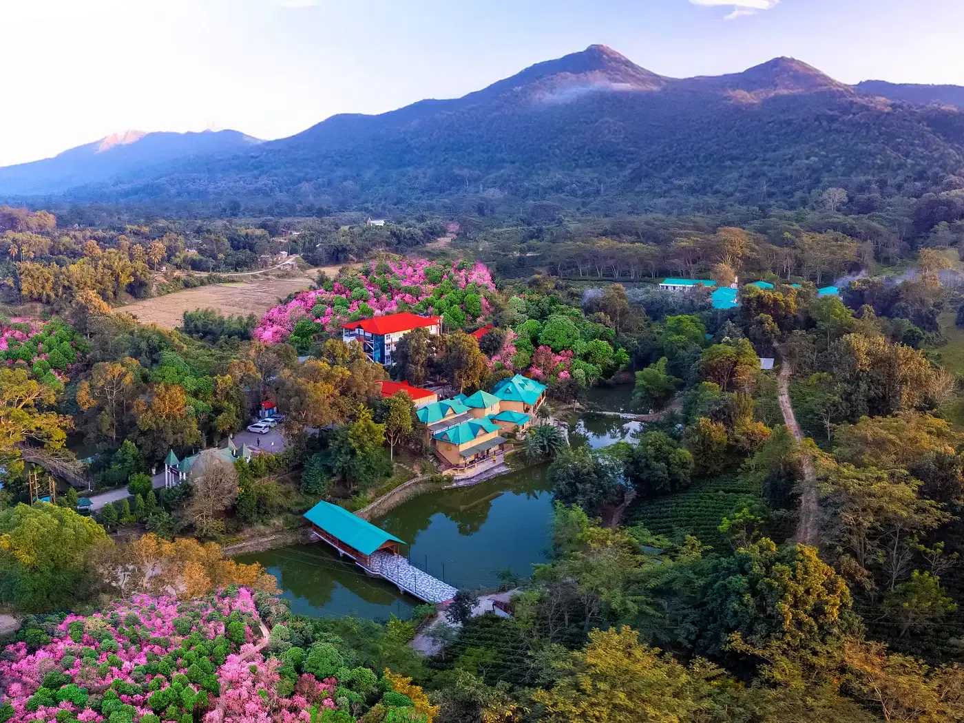 Summit Green Retreat